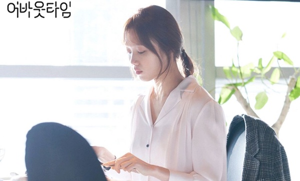李聖經李相侖《想暫停的瞬間：About Time》四支預告釋出！韓版《鐘點站》奇幻設定惹期待！