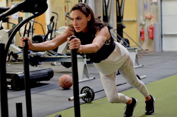 Reebok x Gal Gadot 神力女超人代言—健身秘訣大公開！