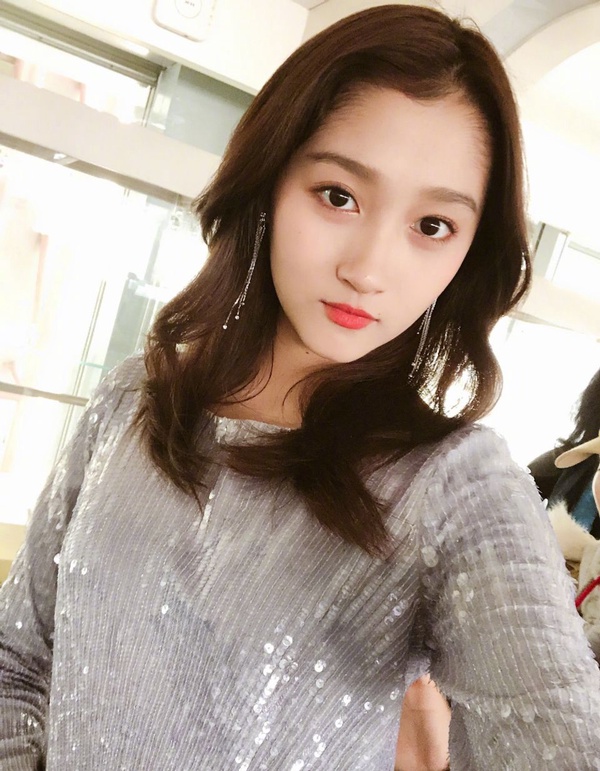 曾之喬、歐陽娜娜愛用面膜公開！原來女星都不愛這樣的面膜！