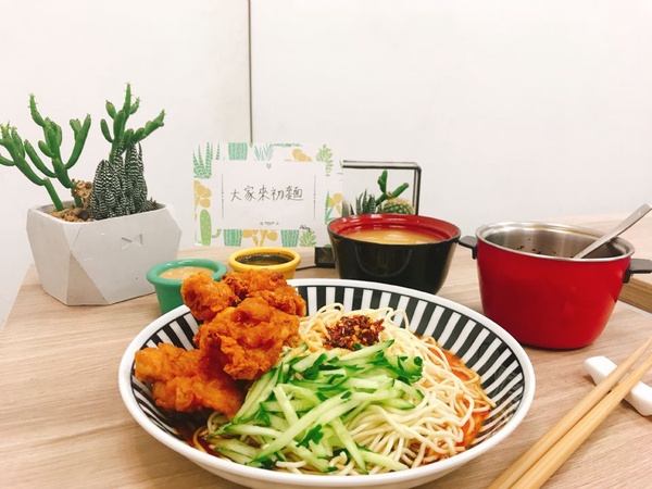 晴光商圈美食推薦，趕緊更新你的口袋名單了