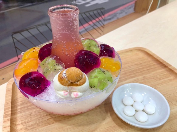 超可愛柯基冰來了，今夏最療癒冰品非他莫屬！