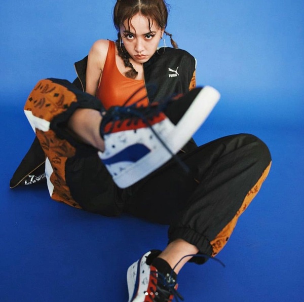 連Jolin和Pony都在穿的潮流Logo運動外套！PUMA X MCM跨界精品聯名！