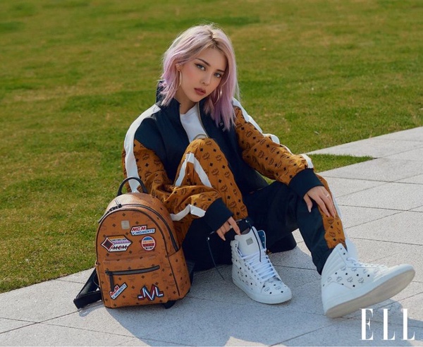 連Jolin和Pony都在穿的潮流Logo運動外套！PUMA X MCM跨界精品聯名！