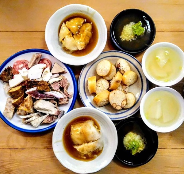 畢業生最新打卡熱點「番茄會社」！滿滿鳳凰花超好拍，周邊美食一次介紹