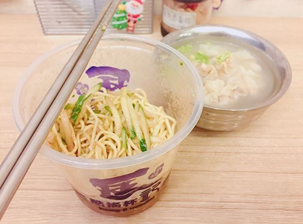 全台精選6家質感、特色涼麵店推薦！有冷氣又新潮網友大推，還有搖搖杯涼麵超特別
