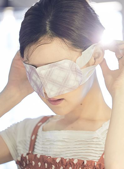 眼膠、眼霜怎麼選？3技巧消除黑眼圈、細紋，避免長肉芽！
