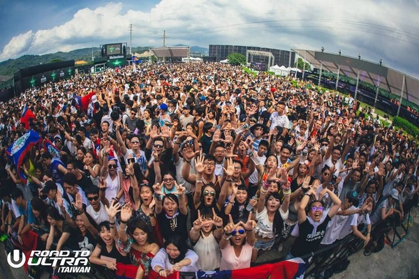 下半年電音派對總整理，Ultra、Tomorrowland、Arcadia在台灣就能親身體驗