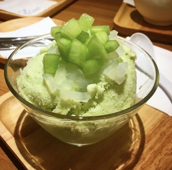 港式甜點給甜點控更多選擇，料好又實在的港味攻佔你的味蕾，讓你夏天除了吃冰還有其他選擇！