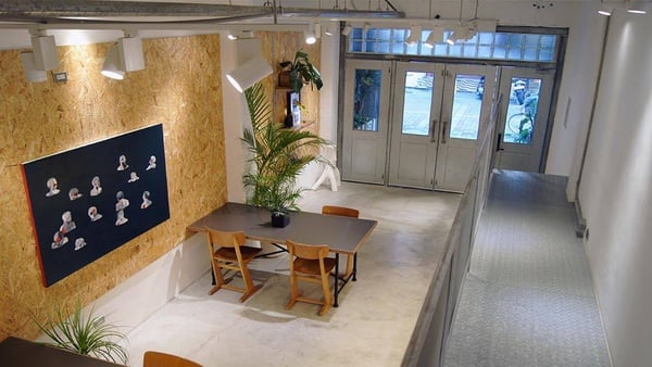 今晚的房價由你自己決定！高雄旅店SEE YA Hostel歇業前一起到高雄熱鬧一波