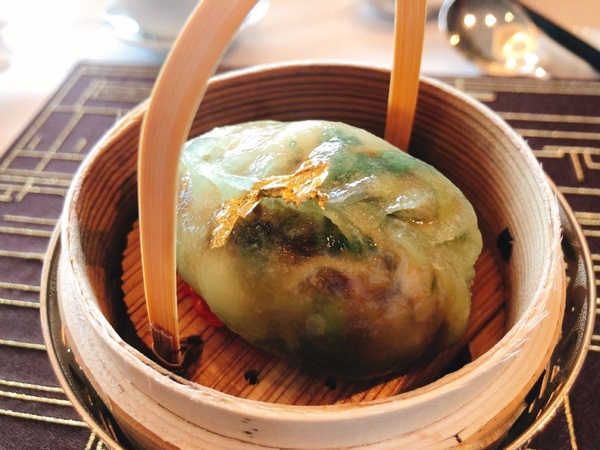 香港必吃米其林三星中餐廳龍景軒，連續10年獲得米其林三星榮譽，請收進這輩子一定要吃一次的名單中