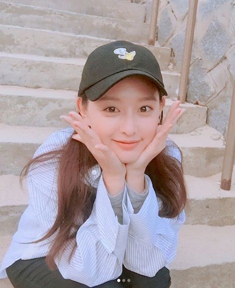 安瓶怎麼用？歐陽娜娜、金智媛等「嫩肌女星」公開安瓶用法！