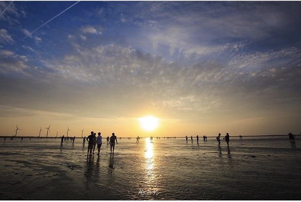 全台熱門看夕陽景點推薦，絕美浪漫夕陽景點大公開，男友們還不快筆記！