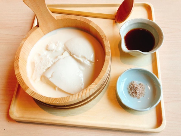 菜な日本料理台灣首店優雅開幕，日本蕎麥宴席京料理最低只要150元就可以坐擁101百萬夜景，輕鬆品嚐和食手工料理！
