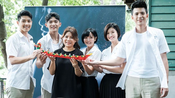 王淨、林柏叡不避嫌合體宣傳！陪伴青春的《鬥魚》電影版七夕情人節上映