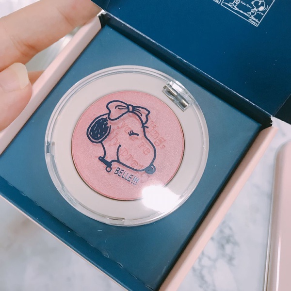 PAZZO限定「Snoopy&Belle」彩妝組！內盒商品超級多，幾號幾點開賣？