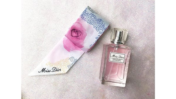 Miss Dior 新成員「花漾美體油滋潤精油」！超療癒粉紅泡泡，啟動少女心！
