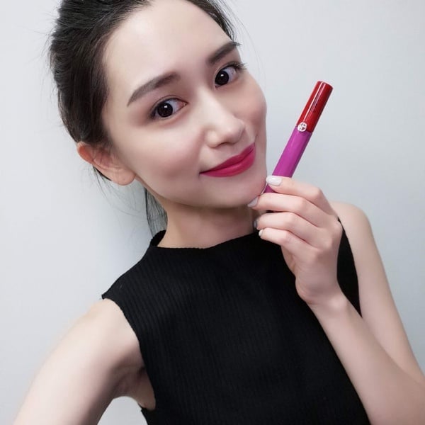 GIORGIO ARMANI【奢華訂製唇彩系列】韓國、台灣網友怒喊：美得浮誇！