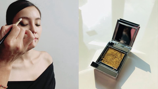 不是珠光是銀河！TOM FORD太空飛船眼影超美金屬光，只要一指就夠閃亮