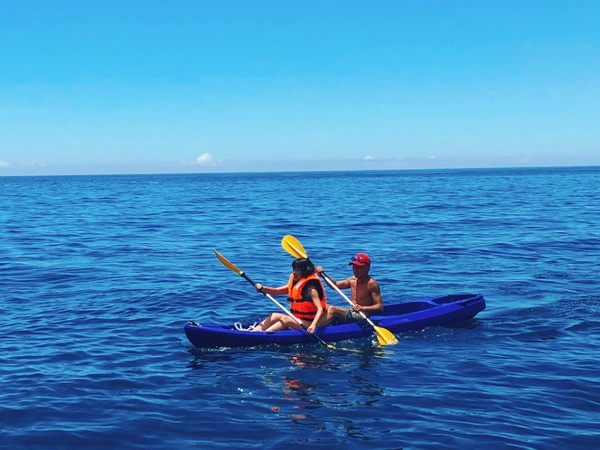 夏天超推海上活動都在這，帶你出海到玩立槳、划獨木舟，還有網美系游泳池、海上BBQ