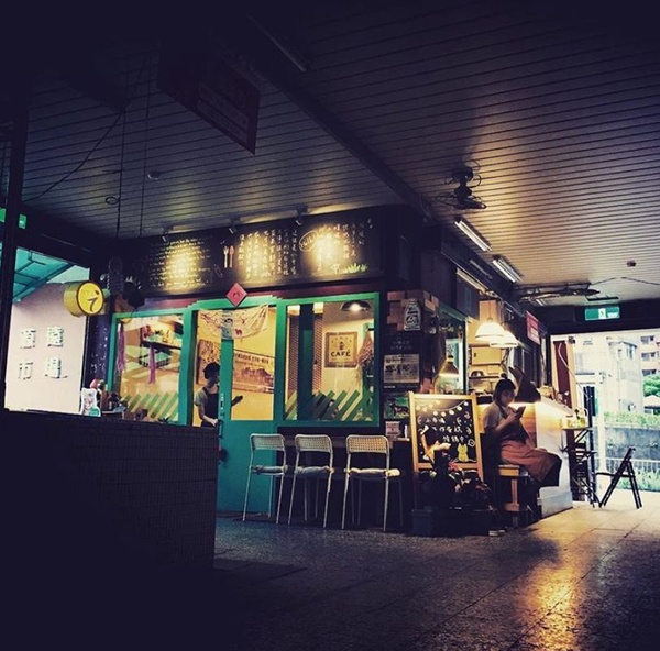 北中南5家隱藏在菜市場的質感美食店家！文青感咖哩、豆花等，IG就靠這個騙讚了
