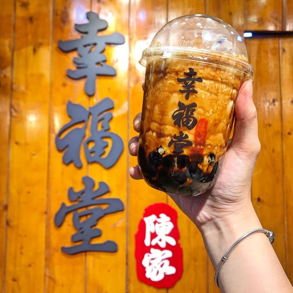 全台浮誇系珍珠手搖飲特搜！夏天到了不來杯手搖飲，餵飽手機又解暑怎麼行～