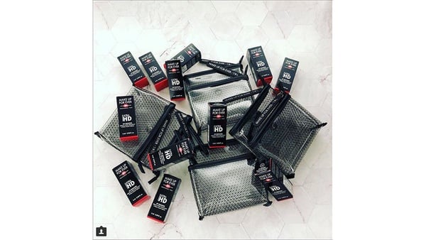 MAKE UP FOR EVER亞洲限定唇頰筆超顯色！還有許瑋甯、舒淇都在用的YML聯名化妝包