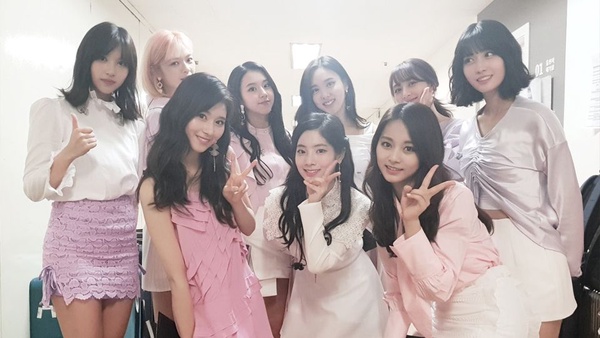 TWICE首次夏日回歸MV尺度大突破！性感泳裝秀出傲人魔鬼身材