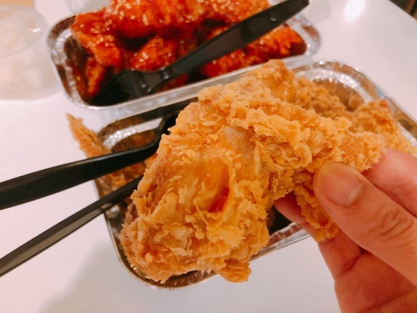 韓國人氣NENE炸雞快閃登台，暢銷的半半炸雞即將開賣，三種超人氣口味千萬別錯過