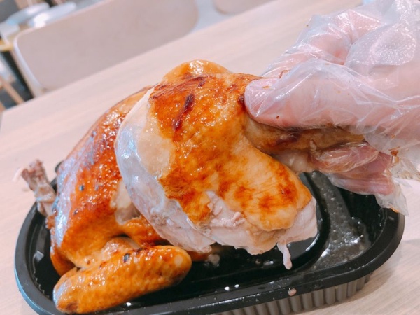 台灣手扒雞始祖香雞城二號店即將開幕，必吃的美味餐點都在這裡～