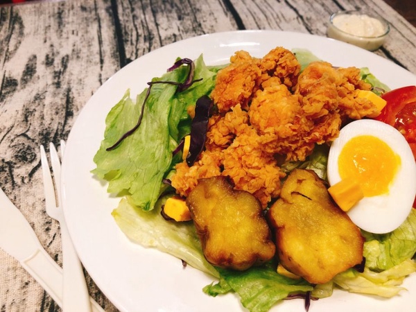 肯德基飽足系沙拉限時限量推出，三種口味任你選，今年夏天吃輕食不用餓肚子