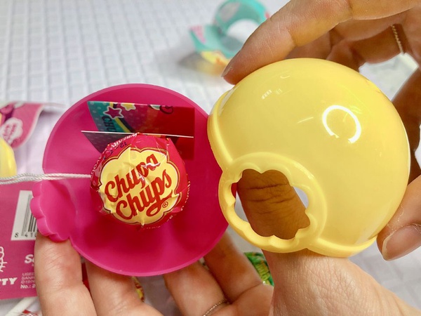 加倍佳XHello Kitty聯名棒棒糖驚喜蛋，超可愛的Kitty你一定要收藏