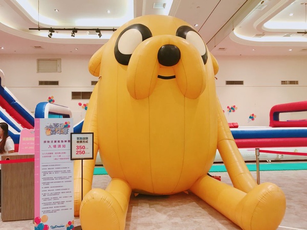 「卡通夏日嘉年華」8/9快閃新光三越！超大公仔拍照主題區，完整詳細介紹