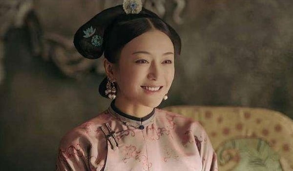 《延禧攻略》捨不得最美富察皇后下線，快來回顧鬼靈精的戲外身影 