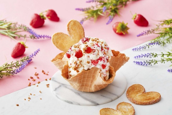 COLD STONE推出女神級玫瑰鹽法式香草冰淇淋，第二杯只要20元！