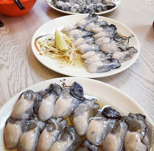內行才知的5家「蚵仔控平價店」推薦！爆量蚵仔吃到爽，一大盤只要100元