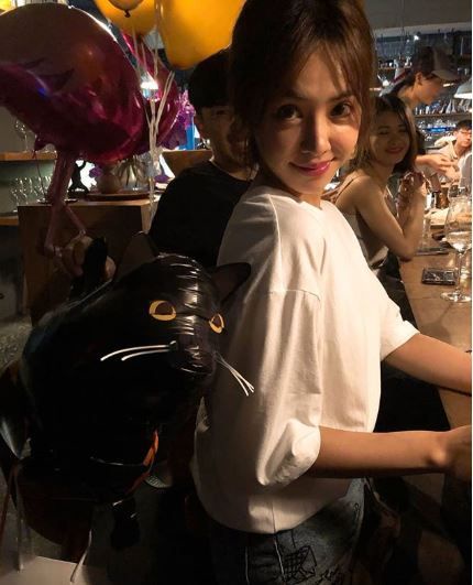 宇宙天后蔡依林的誕生。樂壇女王，說話了，不聽嗎？