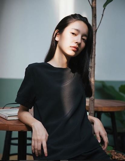泰式新靈感！4位風靡Instagram的泰國時尚美人 追起來！再不Follow就晚了！