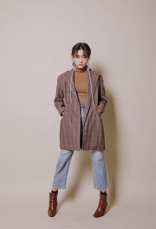 Krystal和韓藝瑟都穿上的「格紋西裝外套」，秋冬必買!