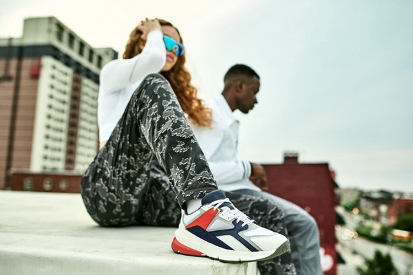 「老爹鞋」燒不退，盤點PUMA、Nike、FILA、adidas Originals新鮮貨一次看~