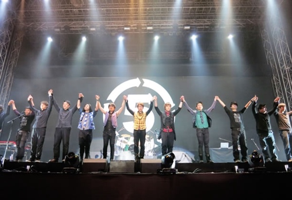 五月天《諾亞方舟》駛進首爾，場內high到沸騰！