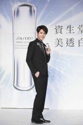 「透白王子」胡宇威秘密情人大公開