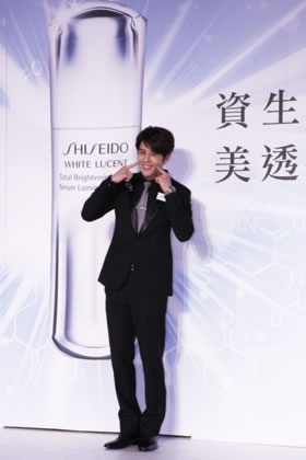 「透白王子」胡宇威秘密情人大公開