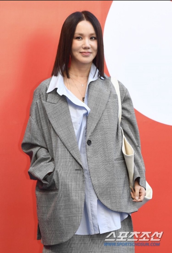 2019首爾時尚週，最夯「格子」單品孔曉振、EXID都在穿