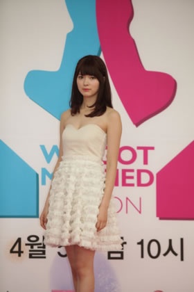郭雪芙與金希澈《我們結婚了國際版》首映會