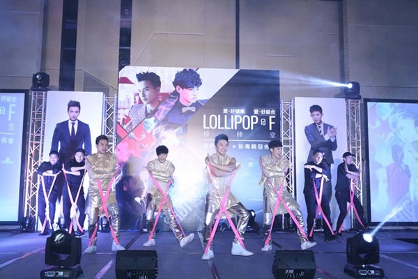 LOLLIPOP@F<那麼厲害>，小煜MV亮肌成最大賣點！