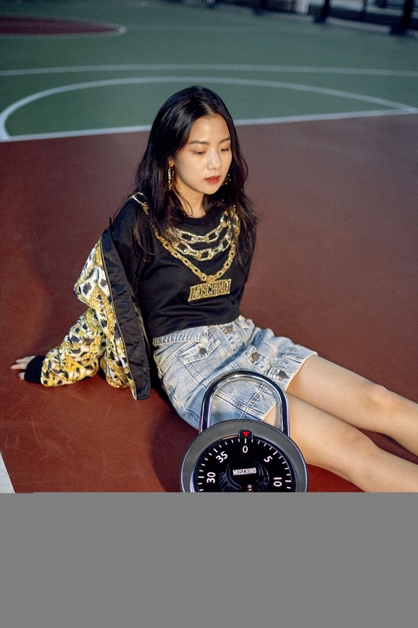 MOSCHINO [tv] H&M11/8開賣~蕭敬騰、a-mei、歐陽娜娜眾位時尚巨星紛紛搶穿！