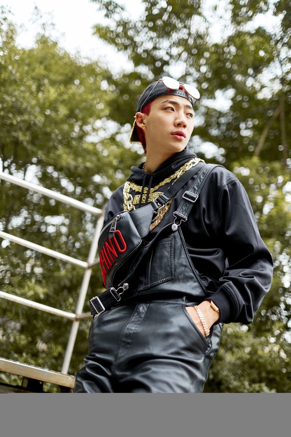 MOSCHINO [tv] H&M11/8開賣~蕭敬騰、a-mei、歐陽娜娜眾位時尚巨星紛紛搶穿！