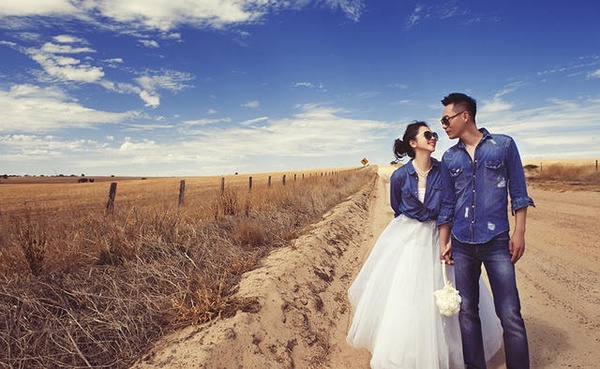 徐若瑄浪漫婚紗照曝光 老公短褲耍俏皮
