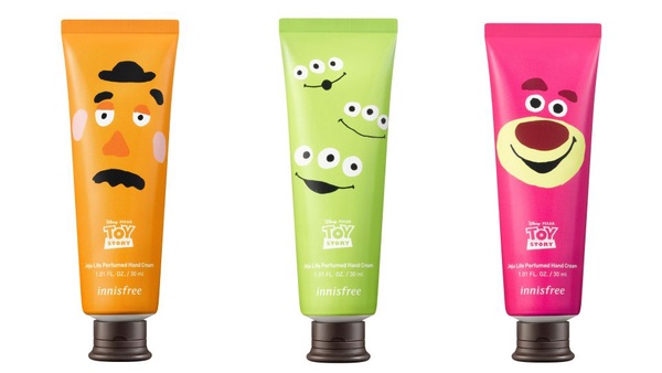 innisfree x 玩具總動員聯名美妝，2月滿額再送胡迪、巴斯光年聯名環保袋