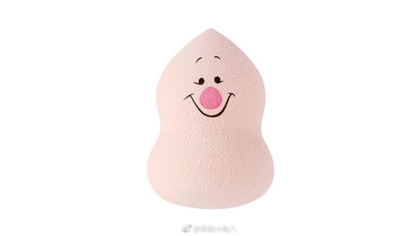 超燒聯名再一波！Etude House推出「小熊維尼彩妝」，超萌小豬化身主角！